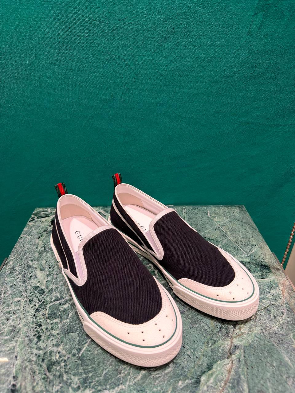 Tennis 1977 slip-on sneaker