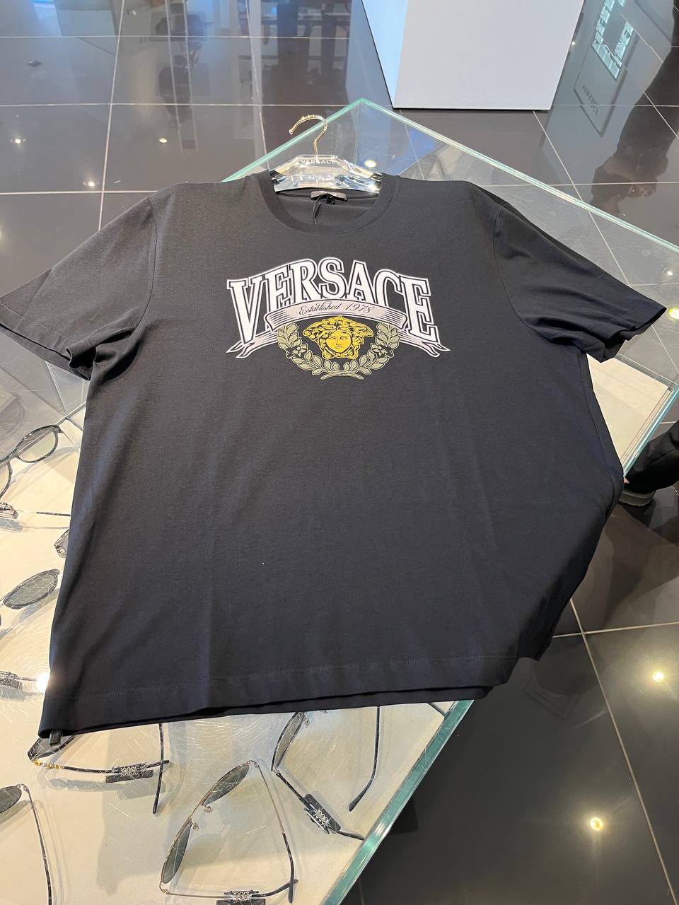 Medusa Logo T-Shirt