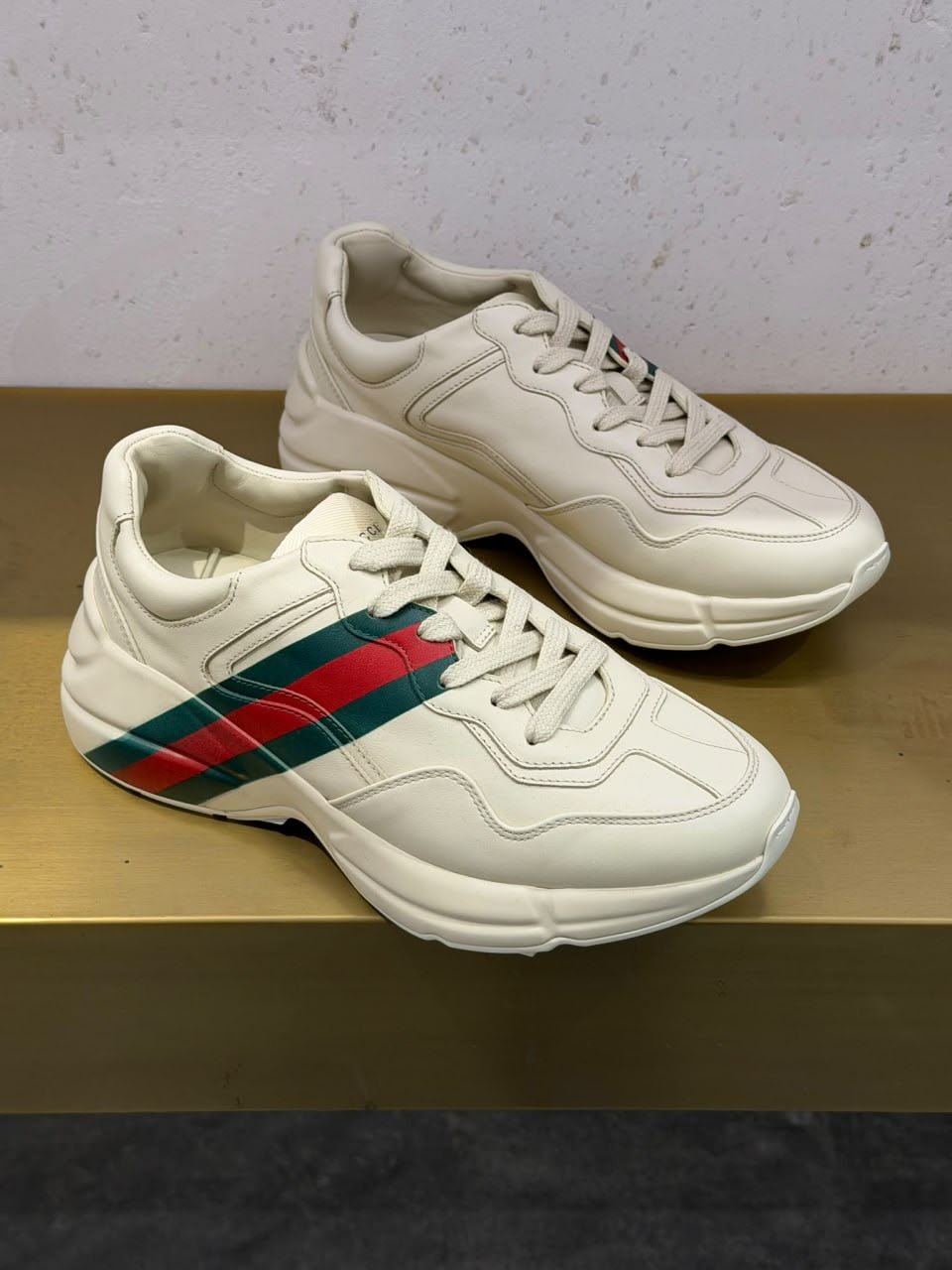 Rhyton Leather Sneaker