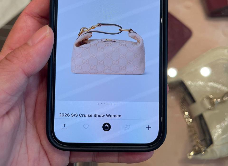 GG Logo Mini Shoulder Bag