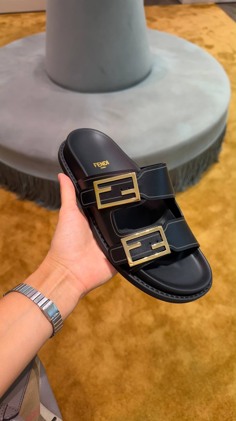 O'Lock Slide Sandals