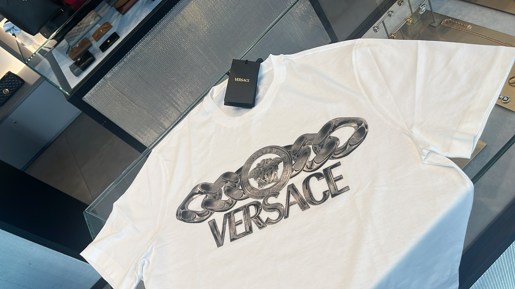 Medusa Chain Logo T-Shirt