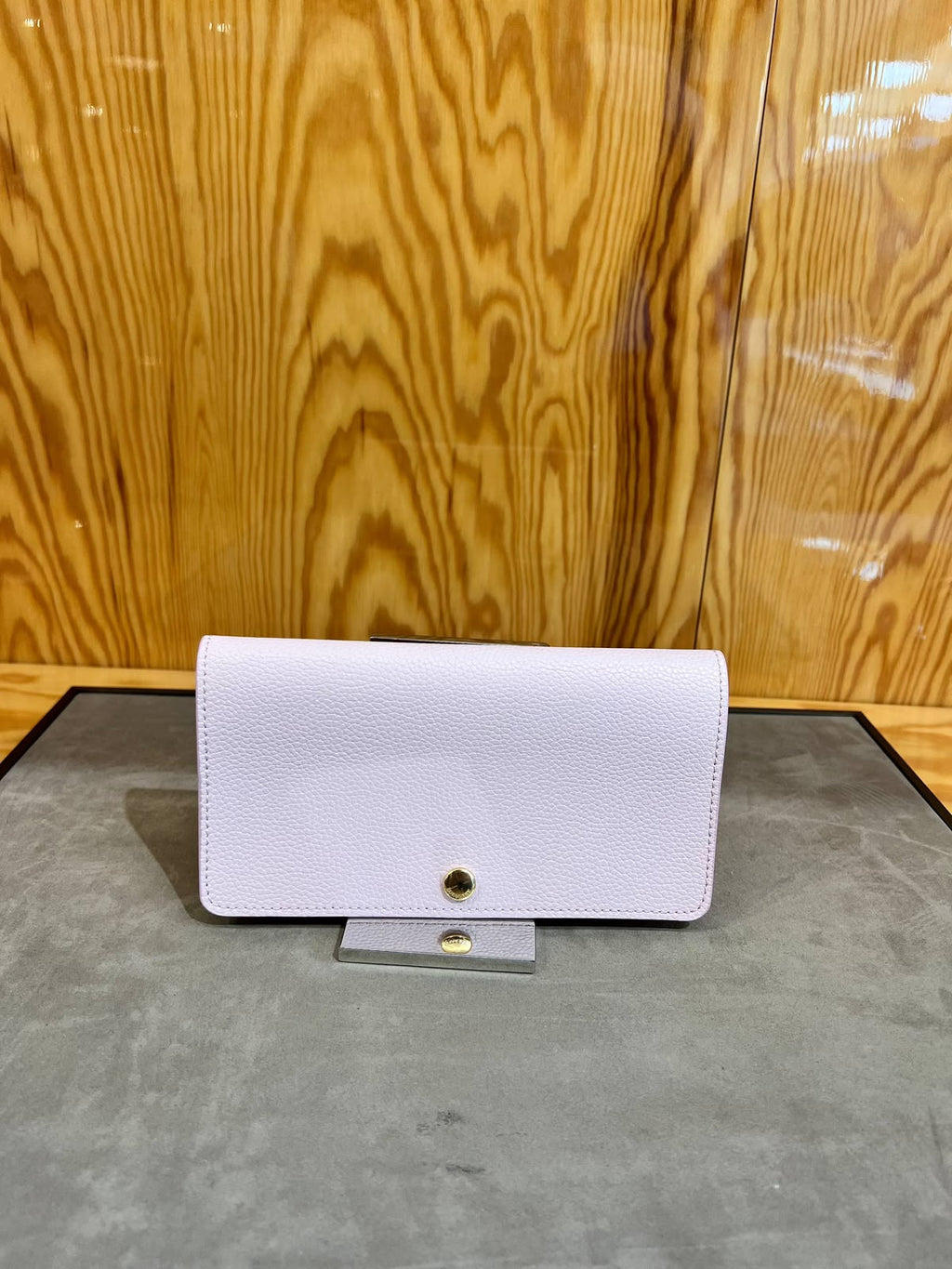 Grainy Leather Continental Wallet